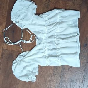 White top petal and pup